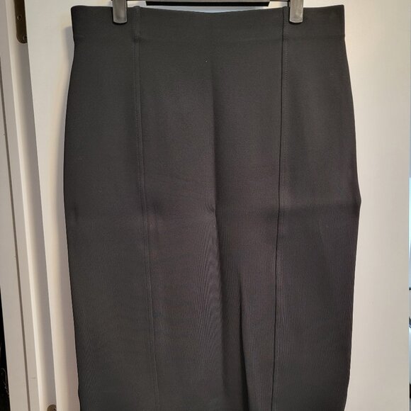 St. John knit suit, open front w black pencil skirt - Picture 3 of 4